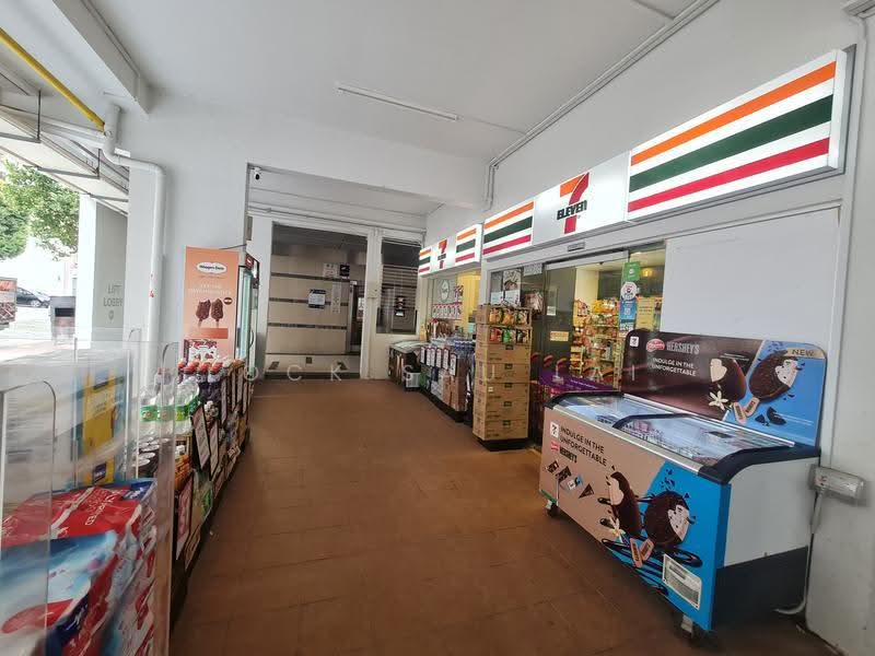 112 Simei Street 1, 112 Simei Street 1, Pasir Ris / Tampines, 3 Bedrooms, 1,313 sqft, HDB Flat For Sale, by Lock Sau Lai, 500161930 - Lobby - PropertyGuru.com.sg