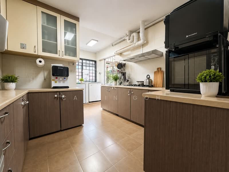 714 Jurong West Street 71, 714 Jurong West Street 71, 4 Bedrooms, 1,614 sqft, HDB Flat For Sale, by Calvin Goh, 500161934 - Kitchen - PropertyGuru.com.sg