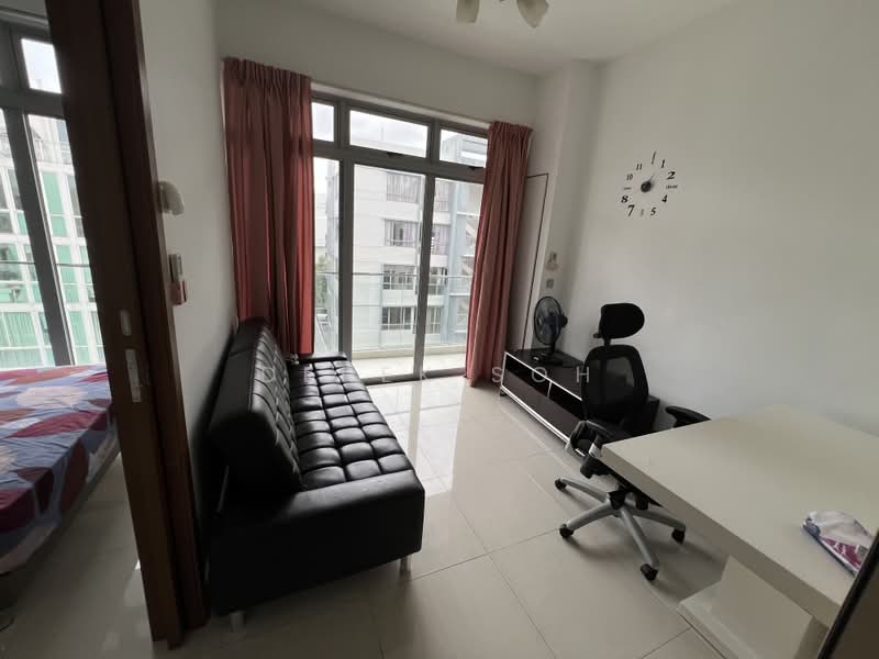 La Fleur, 8 Lorong 26 Geylang, 1 Bedroom, 441 sqft, Condominium For Sale, by Derek Soh, 500161937 - Living Room - PropertyGuru.com.sg