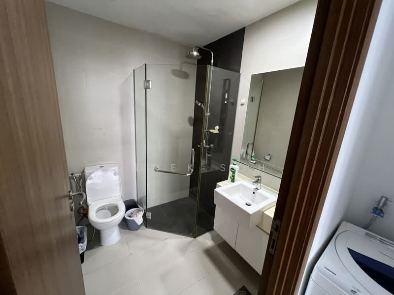 La Fleur, 8 Lorong 26 Geylang, 1 Bedroom, 441 sqft, Condominium For Sale, by Derek Soh, 500161937 - Bathroom - PropertyGuru.com.sg