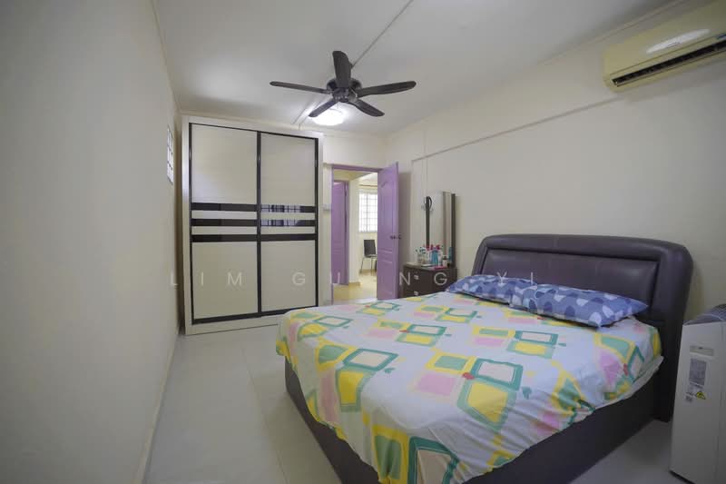 339 Jurong East Avenue 1, 339 Jurong East Avenue 1, 3 Bedrooms, 1,119 sqft, HDB Flat For Sale, by Lim Guang Yi, 500161941 - PropertyGuru.com.sg