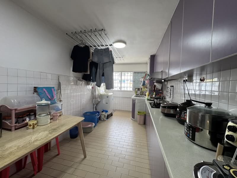 690 Hougang Street 61, 690 Hougang Street 61, 3 Bedrooms, 904 sqft, HDB Flat For Sale, by Doreen Heng, 500161942 - Kitchen - PropertyGuru.com.sg