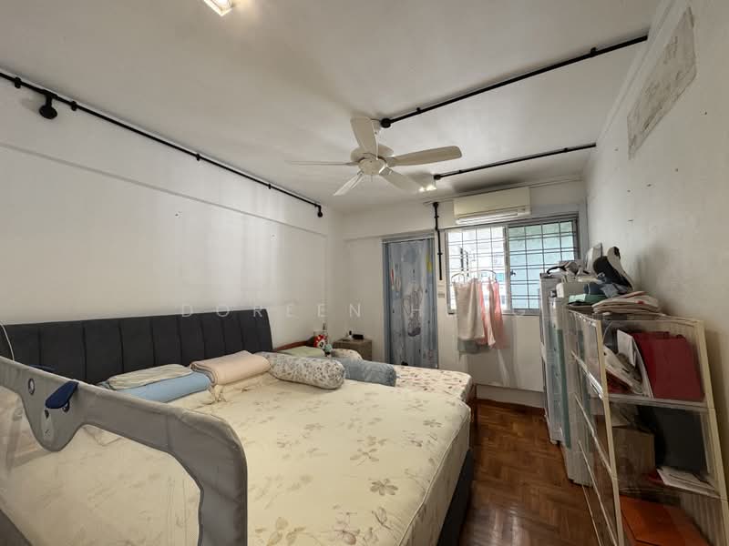 690 Hougang Street 61, 690 Hougang Street 61, 3 Bedrooms, 904 sqft, HDB Flat For Sale, by Doreen Heng, 500161942 - Bedroom - PropertyGuru.com.sg