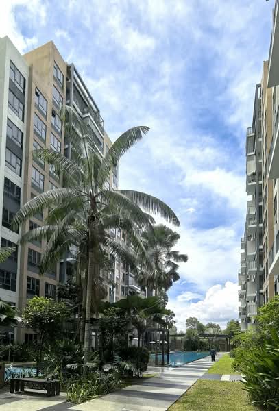 The Brownstone, 160 Canberra Drive, 4 Bedrooms, 1,109 sqft, Executive Condominium For Sale, by Mae Lee, 500161947 - Exterior - PropertyGuru.com.sg
