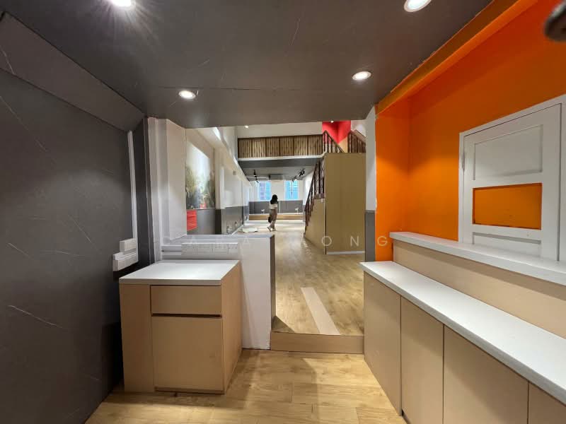 South Bridge Road- Backpackers' Hostel Approved, South Bridge Road, 3,100 sqft, Shop / Shophouse For Rent, by Cara Wong, 500161957 - Interior - CommercialGuru.com.sg