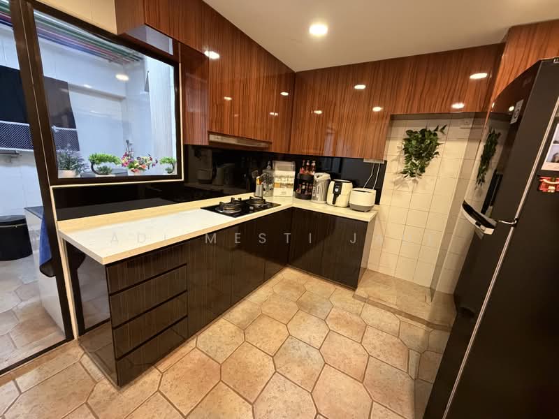 635 Woodlands Ring Road, 635 Woodlands Ring Road, 4 Bedrooms, 1,517 sqft, HDB Flat For Sale, by Adi Mesti Jadi, 500161960 - Kitchen - PropertyGuru.com.sg