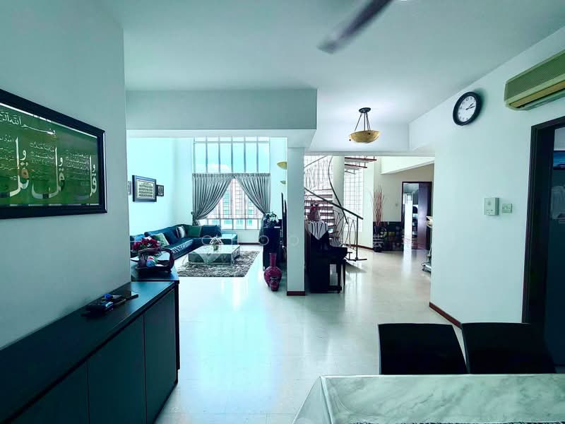 Northoaks, 20 Woodlands Cresent, 3 Bedrooms, 2,500 sqft, Condominium For Sale, by TJ Choo 朱芸苇, 500161962 - Living Room - PropertyGuru.com.sg