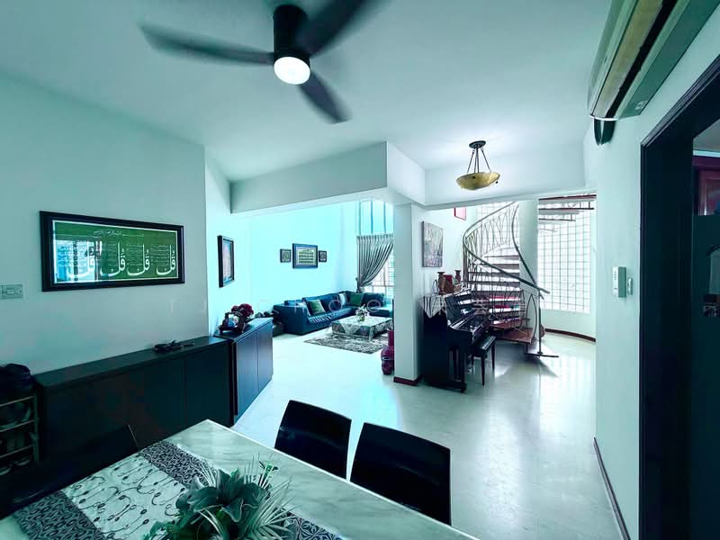 Northoaks, 20 Woodlands Cresent, 3 Bedrooms, 2,500 sqft, Condominium For Sale, by TJ Choo 朱芸苇, 500161962 - Living Room - PropertyGuru.com.sg