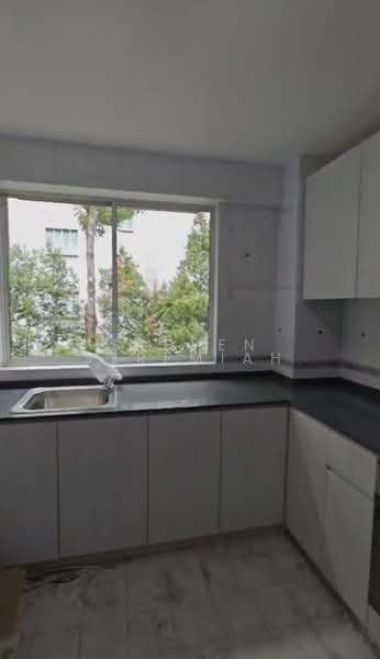 Royal Palm Mansions, 330 Pasir Panjang Road, 4 Bedrooms, 1,227 sqft, Condominium For Rent, by Steven Jeremiah, 500161966 - Kitchen - PropertyGuru.com.sg