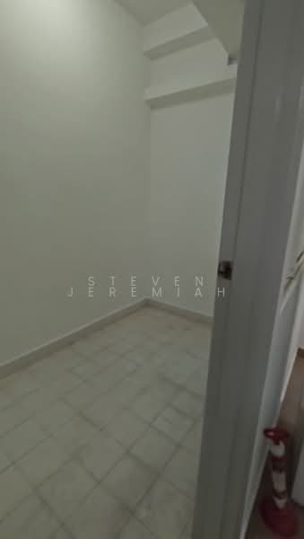 Royal Palm Mansions, 330 Pasir Panjang Road, 4 Bedrooms, 1,227 sqft, Condominium For Rent, by Steven Jeremiah, 500161966 - Interior - PropertyGuru.com.sg