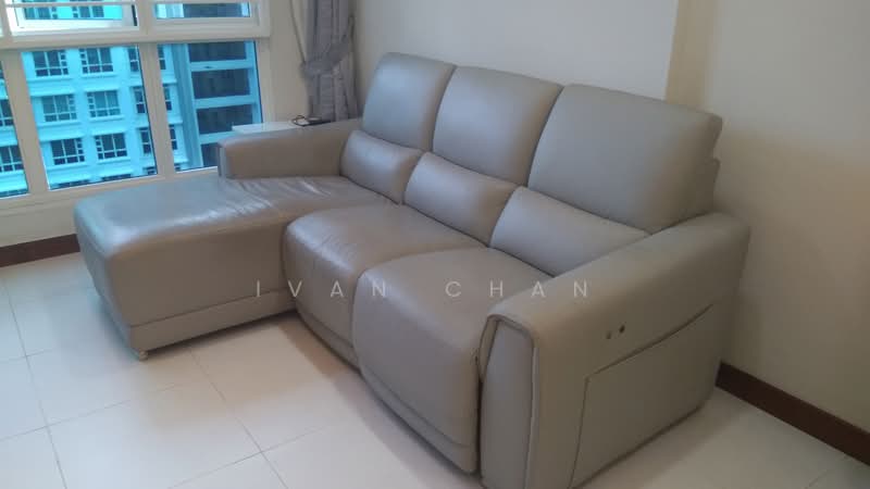 619C Punggol Drive, 619C Punggol Drive, 3 Bedrooms, 1,001 sqft, HDB Flat For Sale, by Ivan Chan, 500161969 - Living Room - PropertyGuru.com.sg