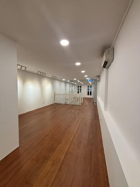 Duxton Road Whole Shophouse, , 2,200 sqft, Shop / Shophouse For Rent, by Genevieve ., 500162007 - Interior - CommercialGuru.com.sg