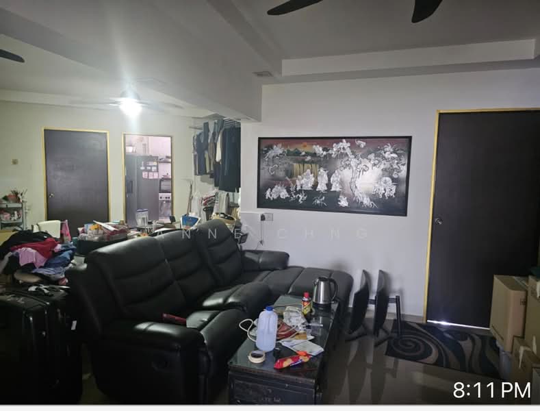 207 Tampines Street 21, 207 Tampines Street 21, 4 Bedrooms, 1,162 sqft, HDB Flat For Sale, by Anne Chng, 500162025 - Living Room - PropertyGuru.com.sg