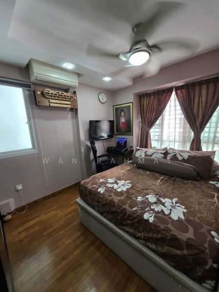 267B Punggol Field, 267B Punggol Field, 3 Bedrooms, 1,065 sqft, HDB Flat For Sale, by Wan Rahmat, 500162029 - Bedroom - PropertyGuru.com.sg