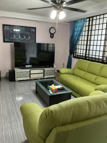605 Hougang Avenue 4, 605 Hougang Avenue 4, Room Rental, 100 sqft, HDB Flat For Rent, by Anne Chng, 500162062 - Living Room - PropertyGuru.com.sg