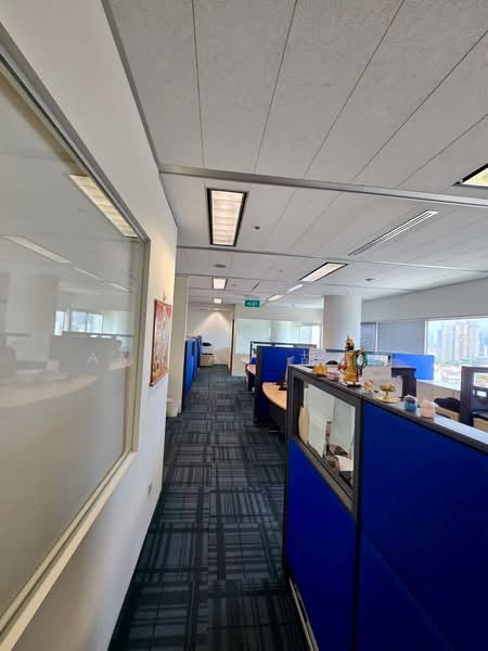 BEACH ROAD / BUGIS | Fitted Office | Near to MRT Station |, Bugis MRT, 1,295 sqft, Office For Rent, by Amy Aw 胡嘉薇, 500162065 - CommercialGuru.com.sg