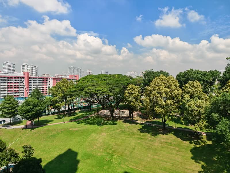 591A Ang Mo Kio Street 51, 591A Ang Mo Kio Street 51, 3 Bedrooms, 1,001 sqft, HDB Flat For Sale, by Bryan Cheng, 500162068 - Yard View - PropertyGuru.com.sg