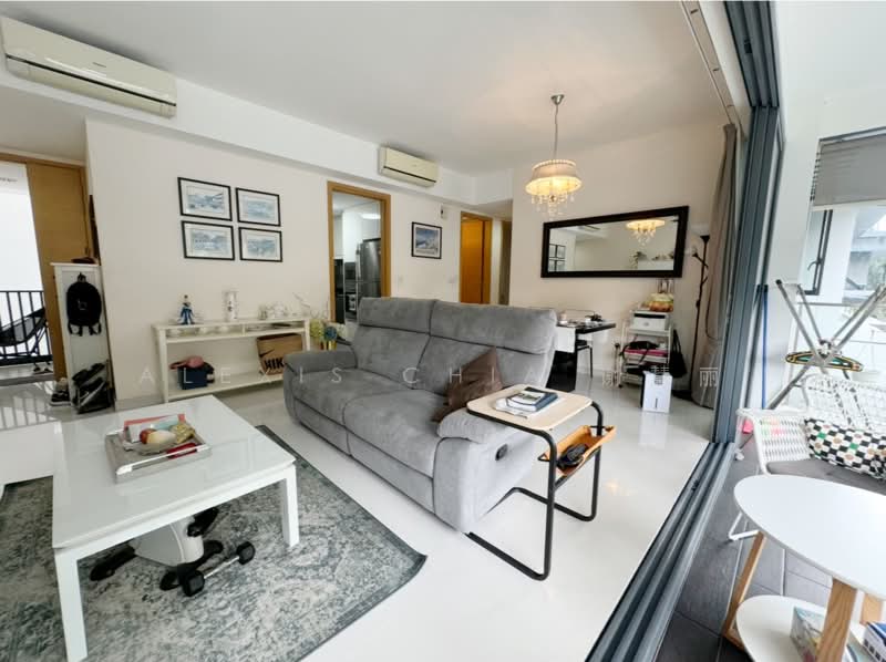 Hedges Park Condominium, 73 Flora Drive, 3 Bedrooms, 1,077 sqft, Condominium For Sale, by Alexis Chia 谢慧丽, 500162086 - Living Room - PropertyGuru.com.sg