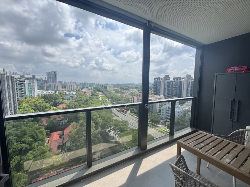 Hyll on Holland, 89 Holland Road, 2 Bedrooms, 721 sqft, Condominium For Sale, by Shirley Seng, 500162089 - Balcony - PropertyGuru.com.sg