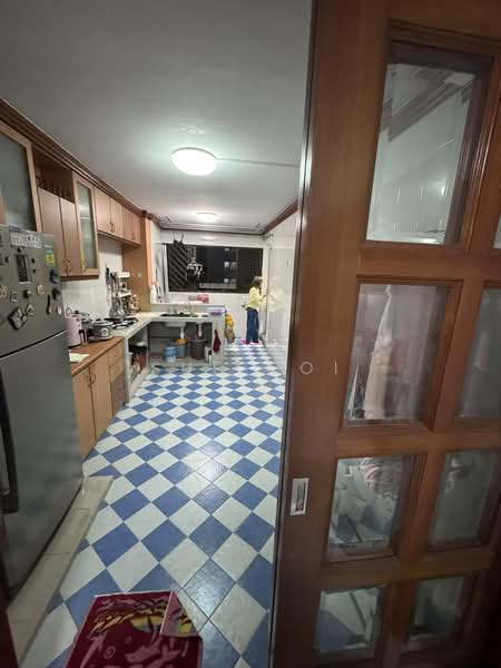 639 Ang Mo Kio Avenue 6, 639 Ang Mo Kio Avenue 6, 2 Bedrooms, 882 sqft, HDB Flat For Sale, by Sue Ooi, 500162107 - Kitchen - PropertyGuru.com.sg
