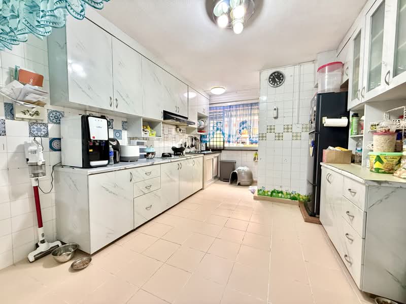 430 Choa Chu Kang Avenue 4, 430 Choa Chu Kang Avenue 4, 3 Bedrooms, 1,119 sqft, HDB Flat For Sale, by Yvonne Lai, 500162121 - PropertyGuru.com.sg