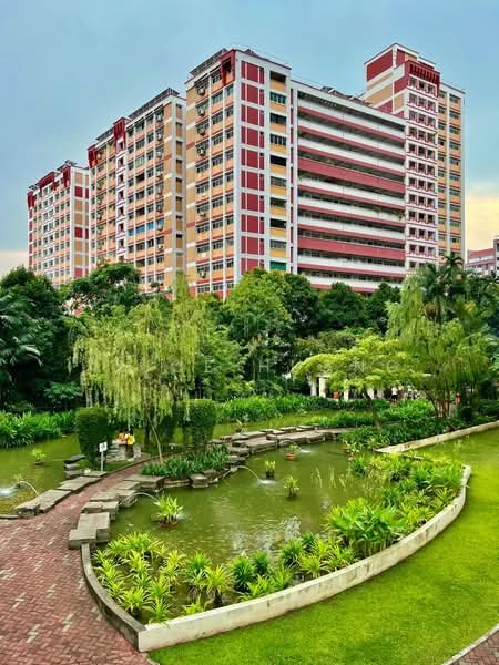 Palm Gardens, 2A Hong San Walk, 2 Bedrooms, 958 sqft, Condominium For Rent, by Alice Huang, 500162132 - Exterior - PropertyGuru.com.sg