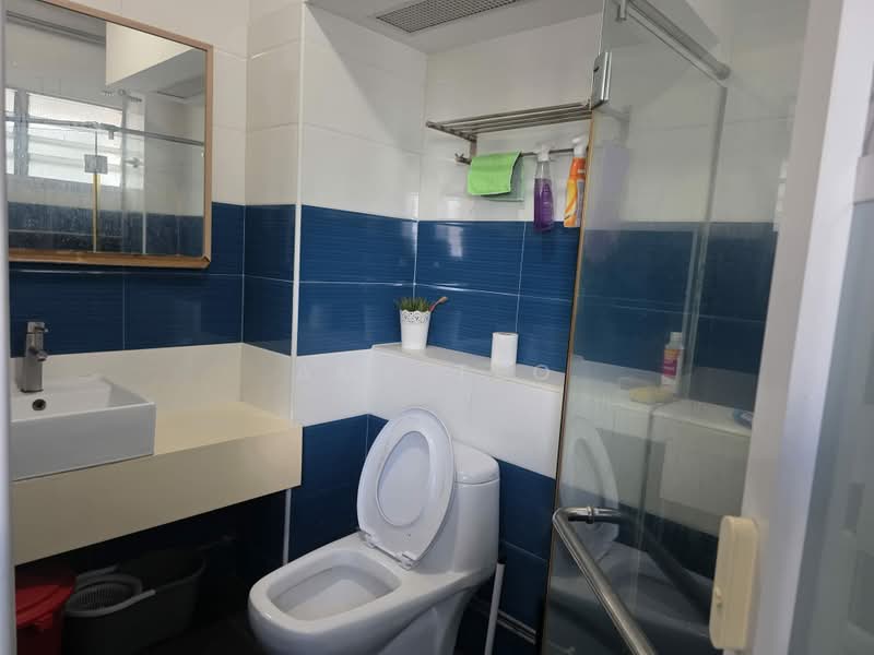 243 Pasir Ris Street 21, 243 Pasir Ris Street 21, 4 Bedrooms, 1,561 sqft, HDB Flat For Sale, by Amy Teo, 500162135 - Bathroom - PropertyGuru.com.sg