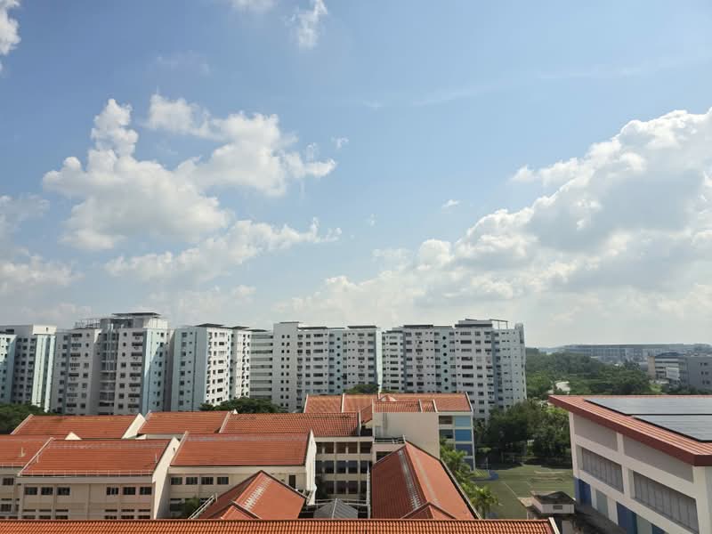 243 Pasir Ris Street 21, 243 Pasir Ris Street 21, 4 Bedrooms, 1,561 sqft, HDB Flat For Sale, by Amy Teo, 500162135 - Exterior - PropertyGuru.com.sg