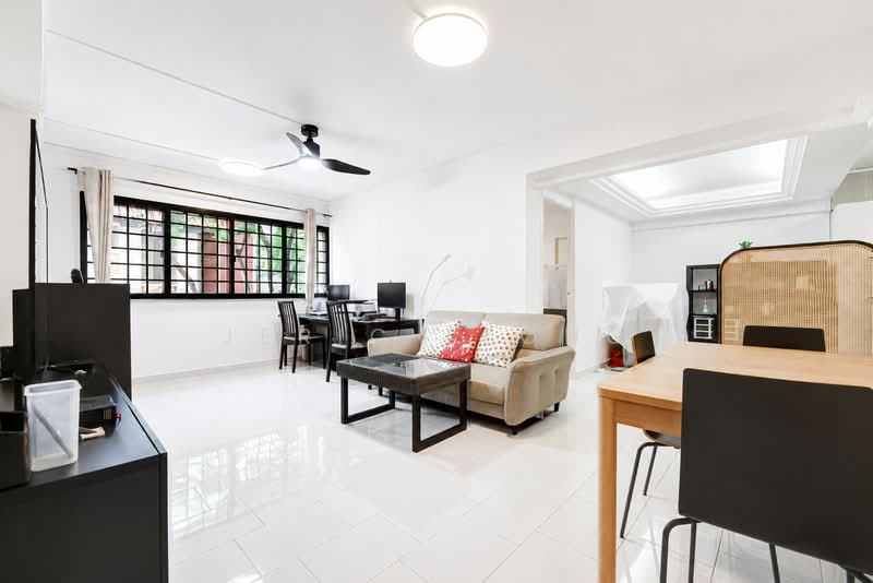 235 Bishan Street 22, 235 Bishan Street 22, 3 Bedrooms, 1,130 sqft, HDB Flat For Sale, by Jeric Leong, 500162138 - Living Room - PropertyGuru.com.sg