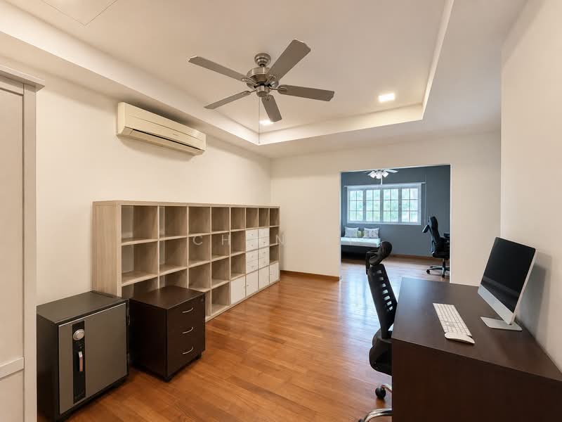 Yuk Tong Avenue, , 4 Bedrooms, 2,700 sqft, Terraced House For Sale, by Chan Xi, 500162151 - Study - PropertyGuru.com.sg