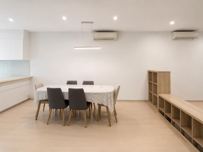 Yuk Tong Avenue, , 4 Bedrooms, 2,700 sqft, Terraced House For Sale, by Chan Xi, 500162151 - Dining Room - PropertyGuru.com.sg