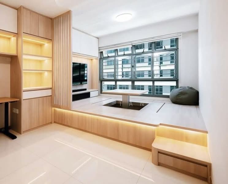621A Tampines Street 61, 621A Tampines Street 61, 3 Bedrooms, 1,001 sqft, HDB Flat For Sale, by Sam Tan, 500162155 - Living Room - PropertyGuru.com.sg