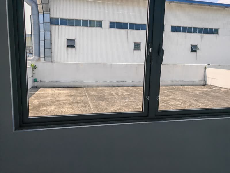 West Spring, 61E Tuas Bay Drive, 5,457 sqft, Factory / Workshop (B2) For Sale, by Eddy Cheng, 500162158 - Exterior - CommercialGuru.com.sg