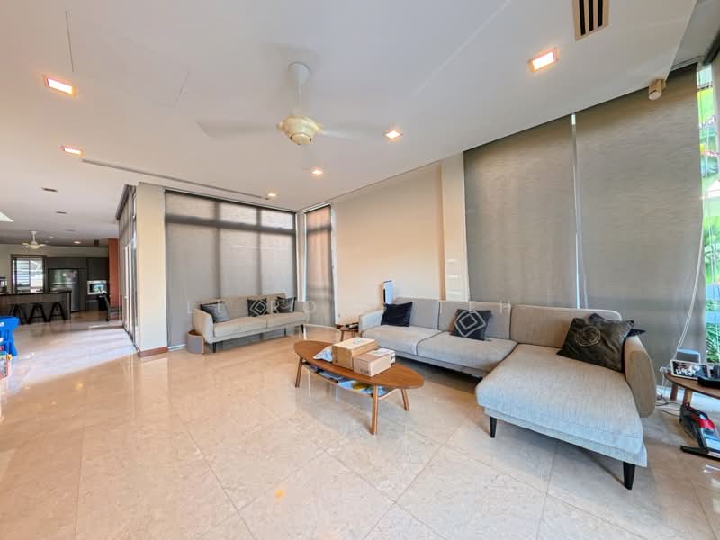 ❤️ RESORT LIVING SEMI D FOR RENT! POOL. SPRING PARK ESTATE, Evergreen Ave / Sennett Road / Jalan Remis / Primrose Ave, 4 Bedrooms, 3,799 sqft, Semi-Detached House For Rent, by Li Rong Teh, 500162165 - Living Room - PropertyGuru.com.sg