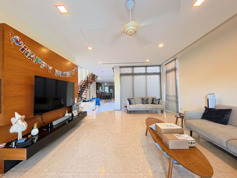 ❤️ RESORT LIVING SEMI D FOR RENT! POOL. SPRING PARK ESTATE, Evergreen Ave / Sennett Road / Jalan Remis / Primrose Ave, 4 Bedrooms, 3,799 sqft, Semi-Detached House For Rent, by Li Rong Teh, 500162165 - Living Room - PropertyGuru.com.sg