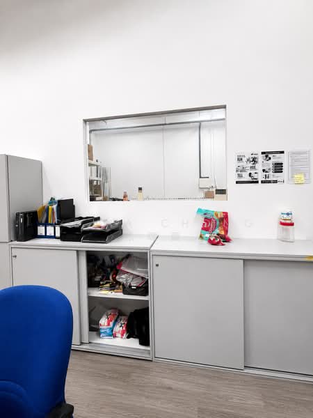 Eunos Techpark, 60 Kaki Bukit Place, 700 sqft, Factory / Workshop (B2) For Rent, by Celia Chong 张瑂籣, 500162175 - Interior - CommercialGuru.com.sg