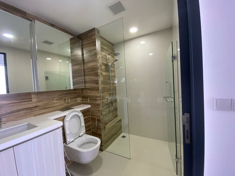 Gem Residences, 1 Lorong 5 Toa Payoh, 2 Bedrooms, 678 sqft, Condominium For Rent, by Christina Oh, 500162190 - Bathroom - PropertyGuru.com.sg