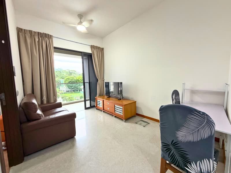 Laurel Tree, Hillview Terrace, 1 Bedroom, 463 sqft, Condominium For Sale, by Andrew Ho 何伟恒, 500162194 - Living Room - PropertyGuru.com.sg