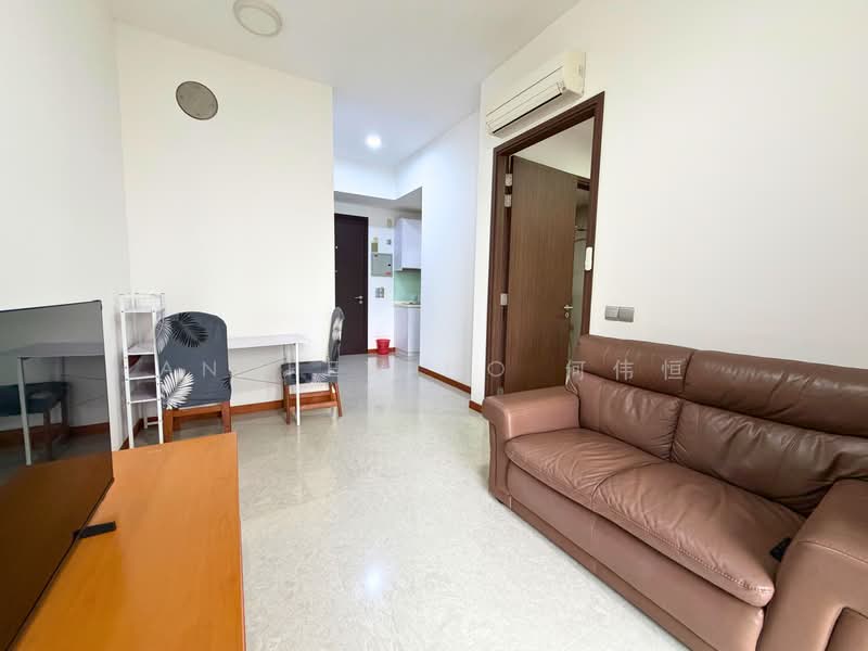 Laurel Tree, Hillview Terrace, 1 Bedroom, 463 sqft, Condominium For Sale, by Andrew Ho 何伟恒, 500162194 - Living Room - PropertyGuru.com.sg