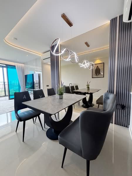 Treasure at Tampines, 53 Tampines Lane, 3 Bedrooms, 1,033 sqft, Condominium For Sale, by Asyraaf TCR, 500162195 - Dining Room - PropertyGuru.com.sg