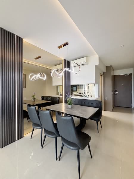 Treasure at Tampines, 53 Tampines Lane, 3 Bedrooms, 1,033 sqft, Condominium For Sale, by Asyraaf TCR, 500162195 - Dining Room - PropertyGuru.com.sg