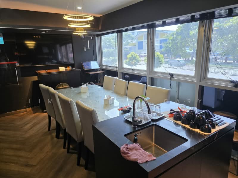 Atrix, 82 Lorong 23 Geylang, 1,550 sqft, Light Industrial (B1) For Rent, by Lim Lek Boon Gary, 500162196 - Dining Room - CommercialGuru.com.sg