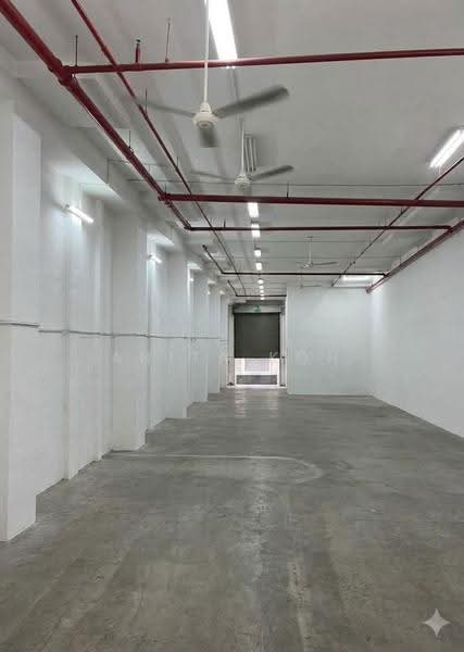 Shun Li Industrial Complex, 705 Sims Drive, Eunos / Geylang / Paya Lebar, 1,729 sqft, Light Industrial (B1) For Rent, by Anita Koh, 500162210 - Interior - CommercialGuru.com.sg