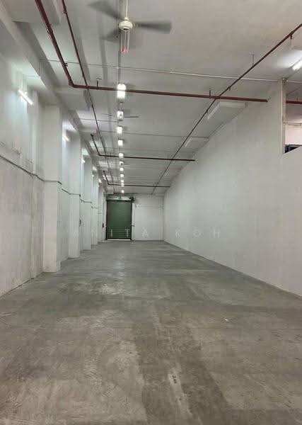 Shun Li Industrial Complex, 705 Sims Drive, Eunos / Geylang / Paya Lebar, 1,729 sqft, Light Industrial (B1) For Rent, by Anita Koh, 500162210 - Interior - CommercialGuru.com.sg