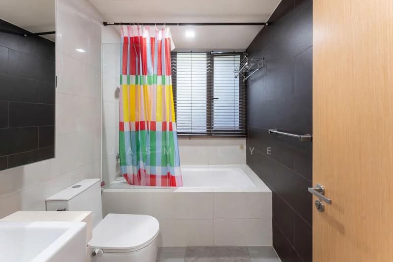 Austville Residences, 11 Sengkang East Avenue, 3 Bedrooms, 1,475 sqft, Executive Condominium For Sale, by Jasmine Ye, 500162211 - Bathroom - PropertyGuru.com.sg