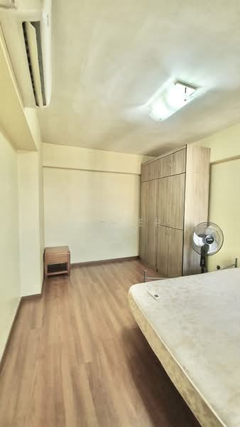 653B Jurong West Street 61, 653B Jurong West Street 61, 3 Bedrooms, 1,195 sqft, HDB Flat For Rent, by Esther Low, 500162215 - Common Bedroom - PropertyGuru.com.sg