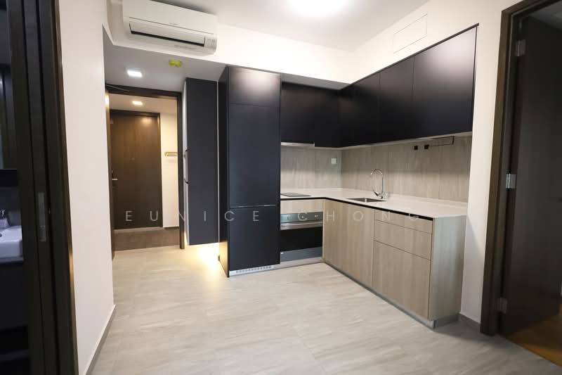 Grandeur Park Residences, 1 Bedok South Avenue 3, 2 Bedrooms, 560 sqft, Condominium For Sale, by Eunice Chong, 500162221 - Kitchen - PropertyGuru.com.sg