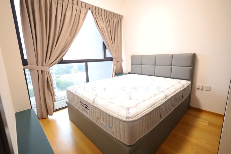 Grandeur Park Residences, 1 Bedok South Avenue 3, 2 Bedrooms, 560 sqft, Condominium For Sale, by Eunice Chong, 500162221 - Bedroom - PropertyGuru.com.sg