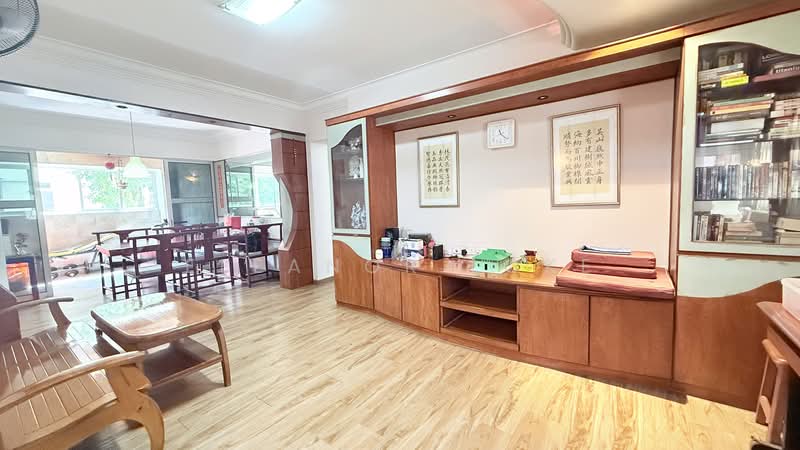 359 Woodlands Avenue 5, 359 Woodlands Avenue 5, 3 Bedrooms, 1,572 sqft, HDB Flat For Sale, by Eleanor Loke, 500162231 - Living Room - PropertyGuru.com.sg