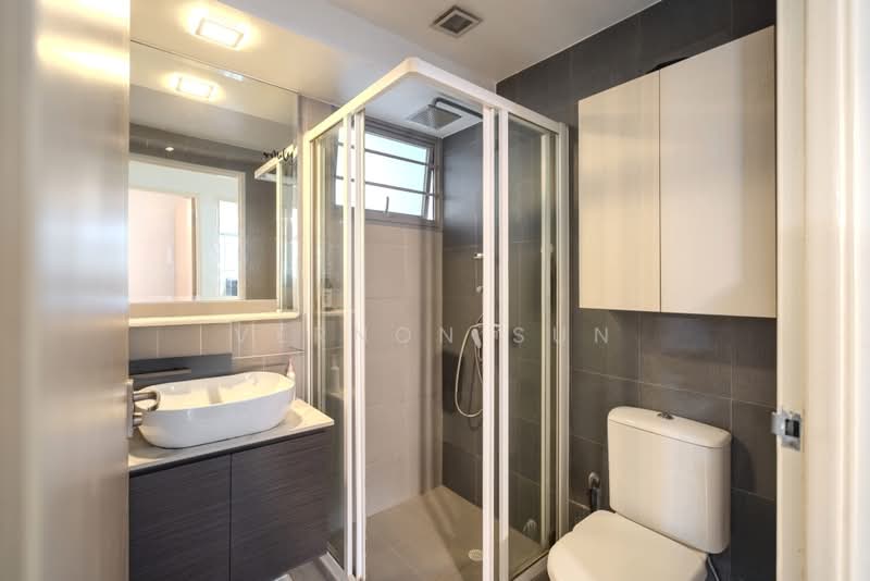 138A Lorong 1A Toa Payoh, 138A Lorong 1A Toa Payoh, 3 Bedrooms, 1,216 sqft, HDB Flat For Sale, by Vernon Sun, 500162235 - Bathroom - PropertyGuru.com.sg